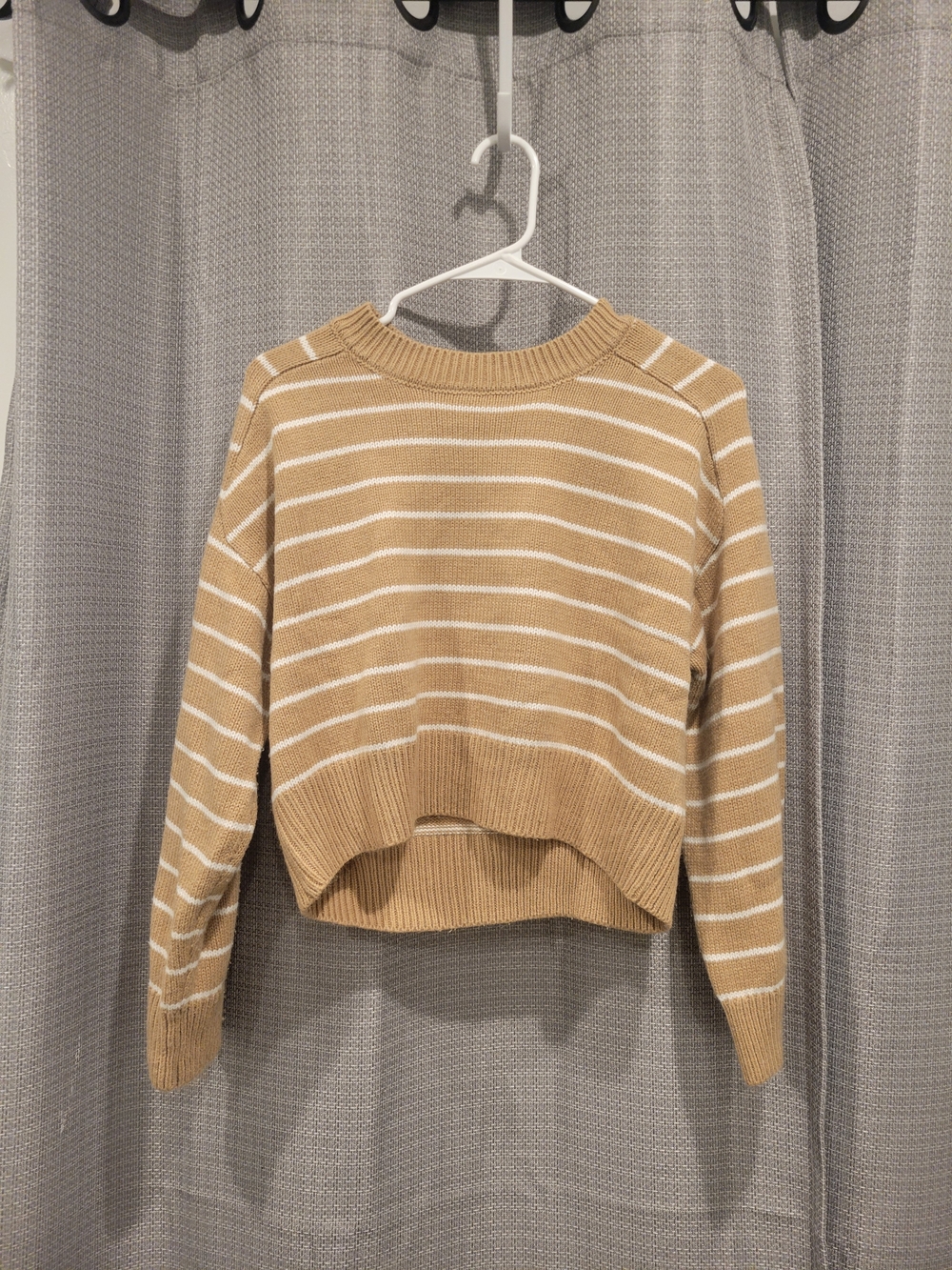Tahari Beige and White Striped Cropped Crewneck Sweater